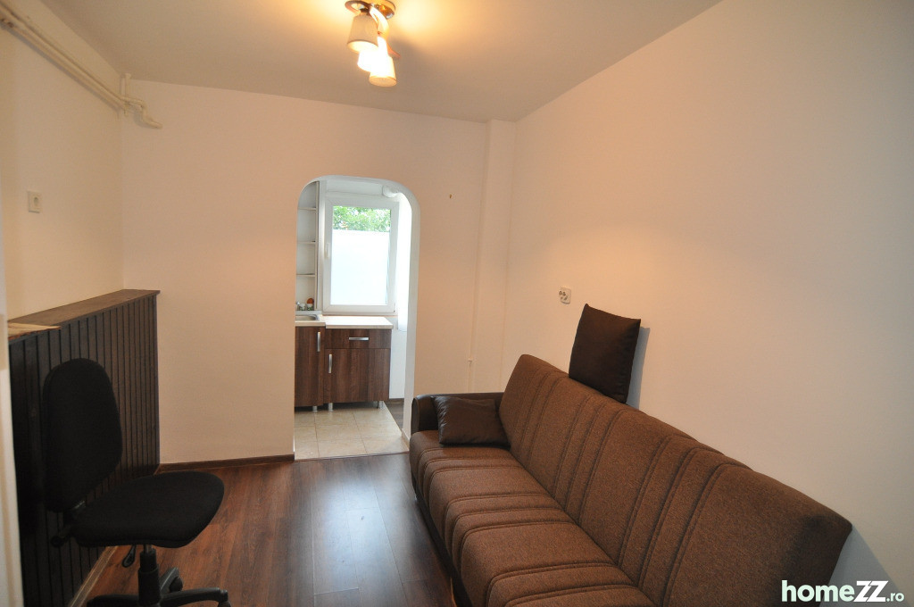 Apartament 3 camere Targu Cucu
