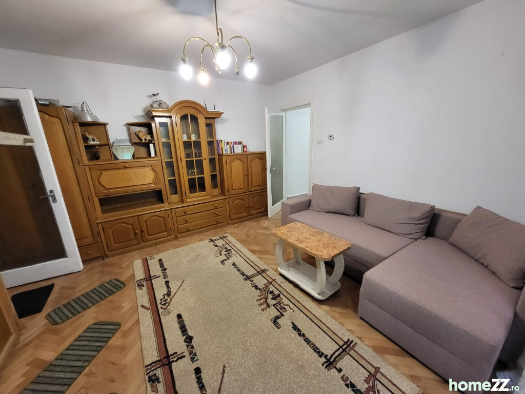 Apartament 3 camere, 7 Noiembrie