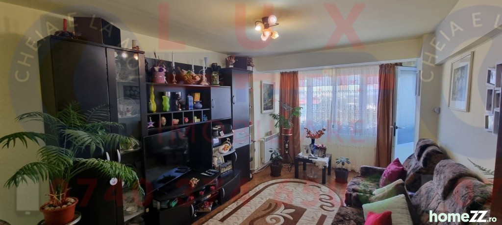 Apartament 3 camere, Spitalului