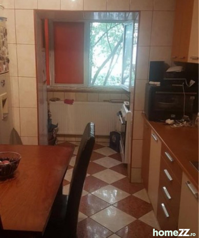 Apartament 4 camere, Fizicienilor