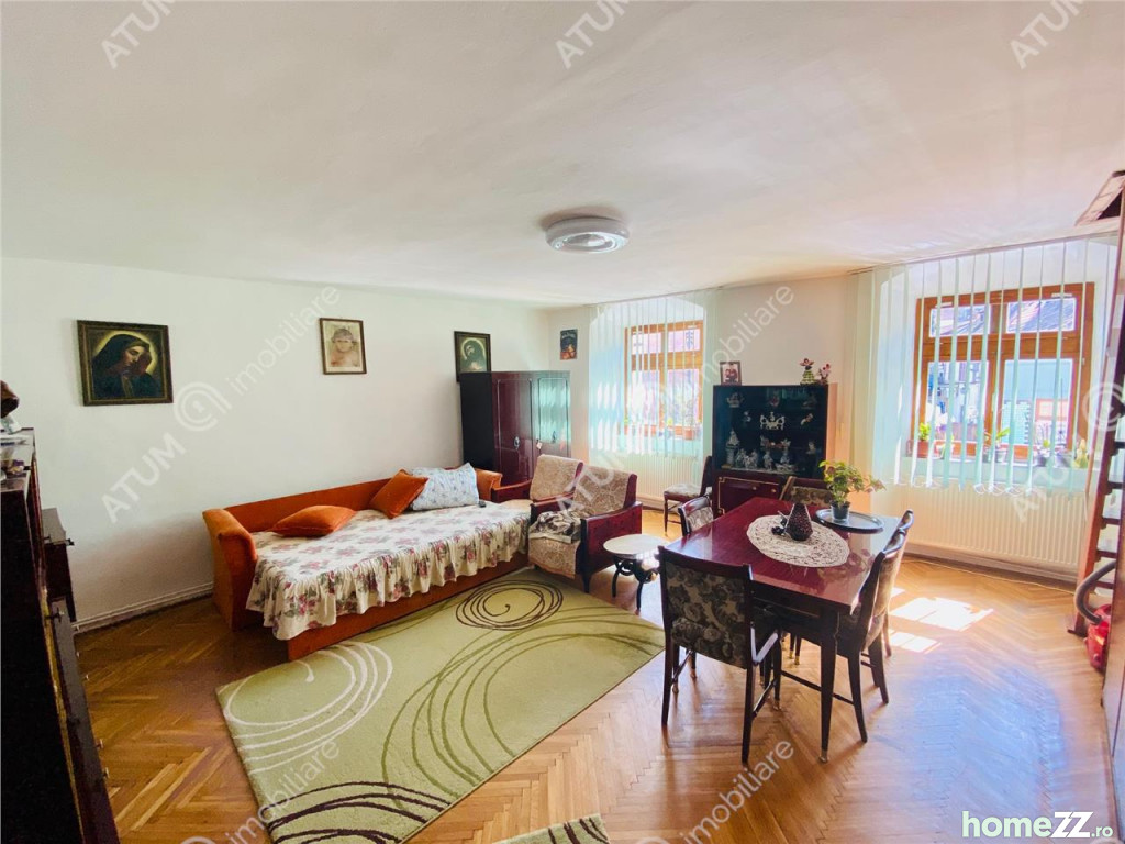 Apartament 3 camere, Orasul de Jos
