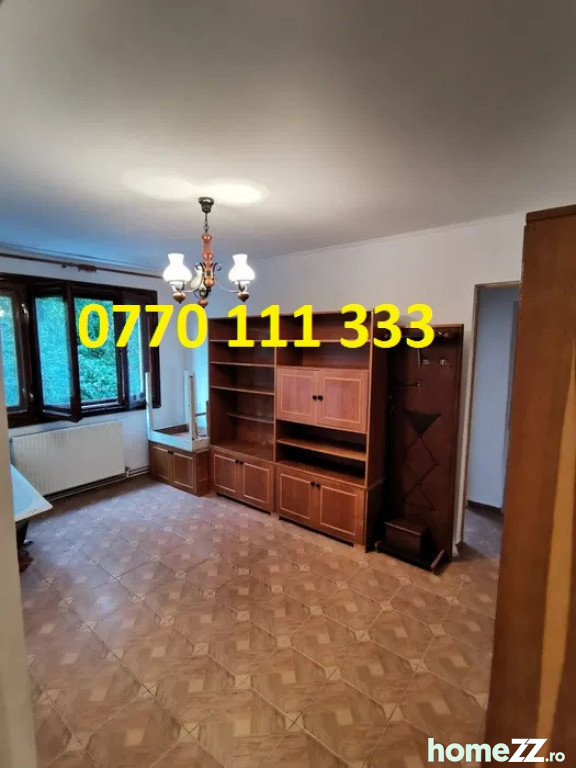 Apartament 3 camere, Apollo