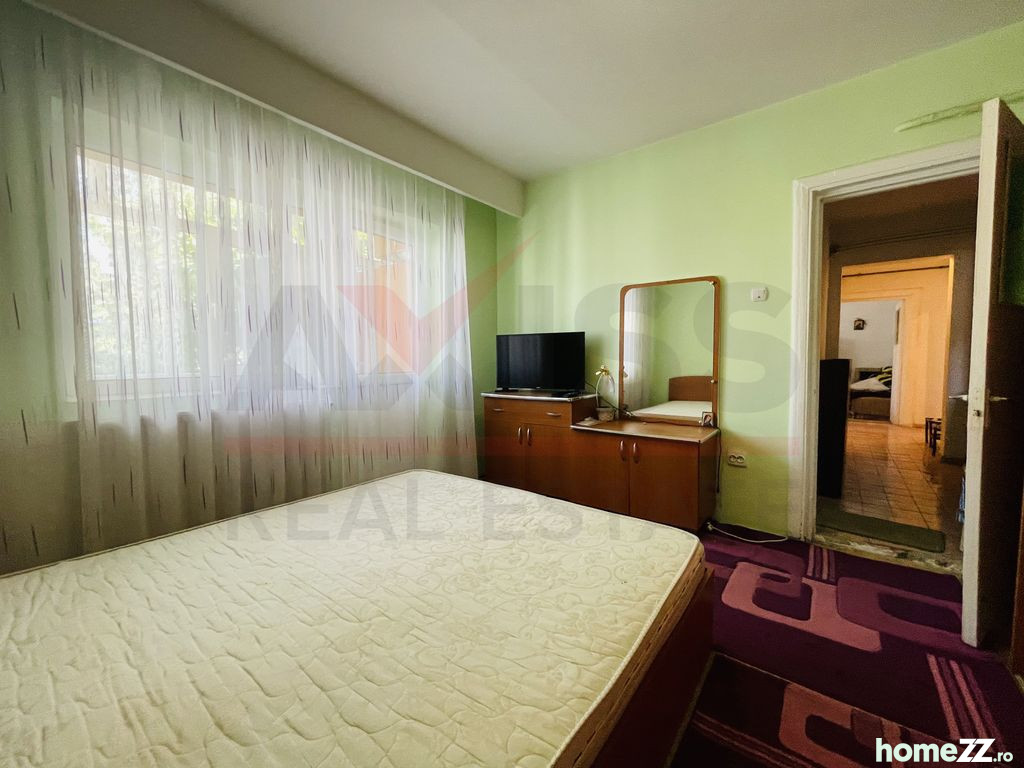 Apartament 3 camere, CET