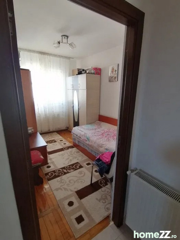 Apartament 4 camere, Craiter