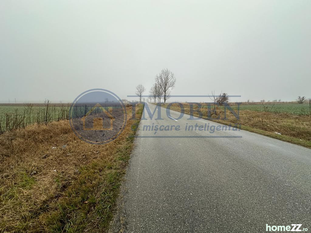 Teren, 30000 m²