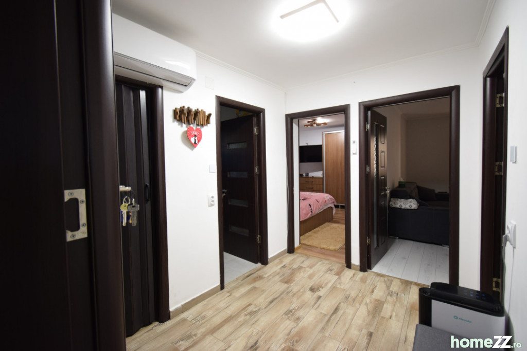 Apartament 3 camere, Bariera Valcii, comision 0%