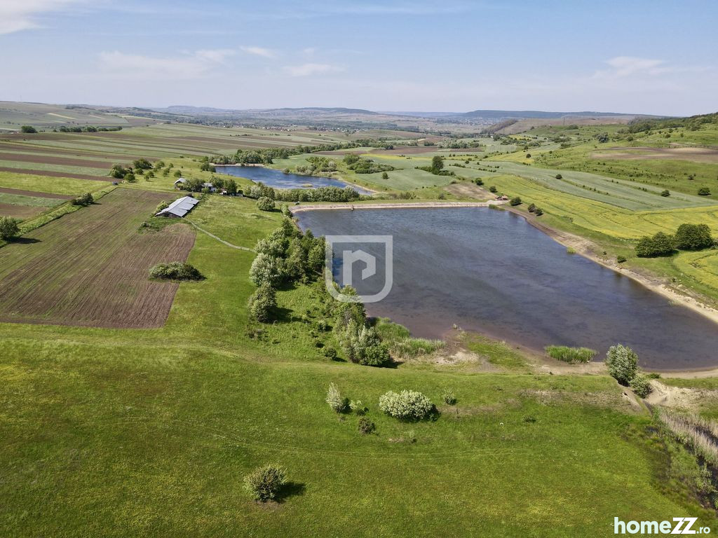 Teren, 16000 m²