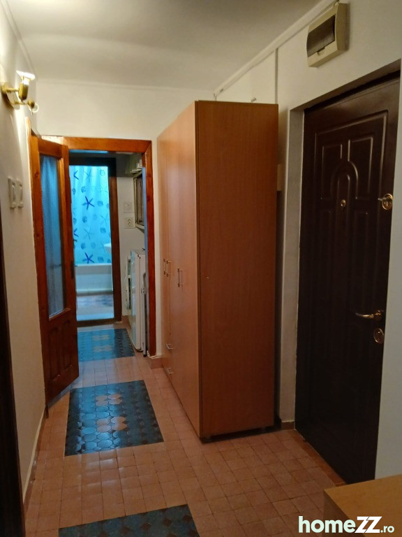 Apartament 2 camere, Bariera