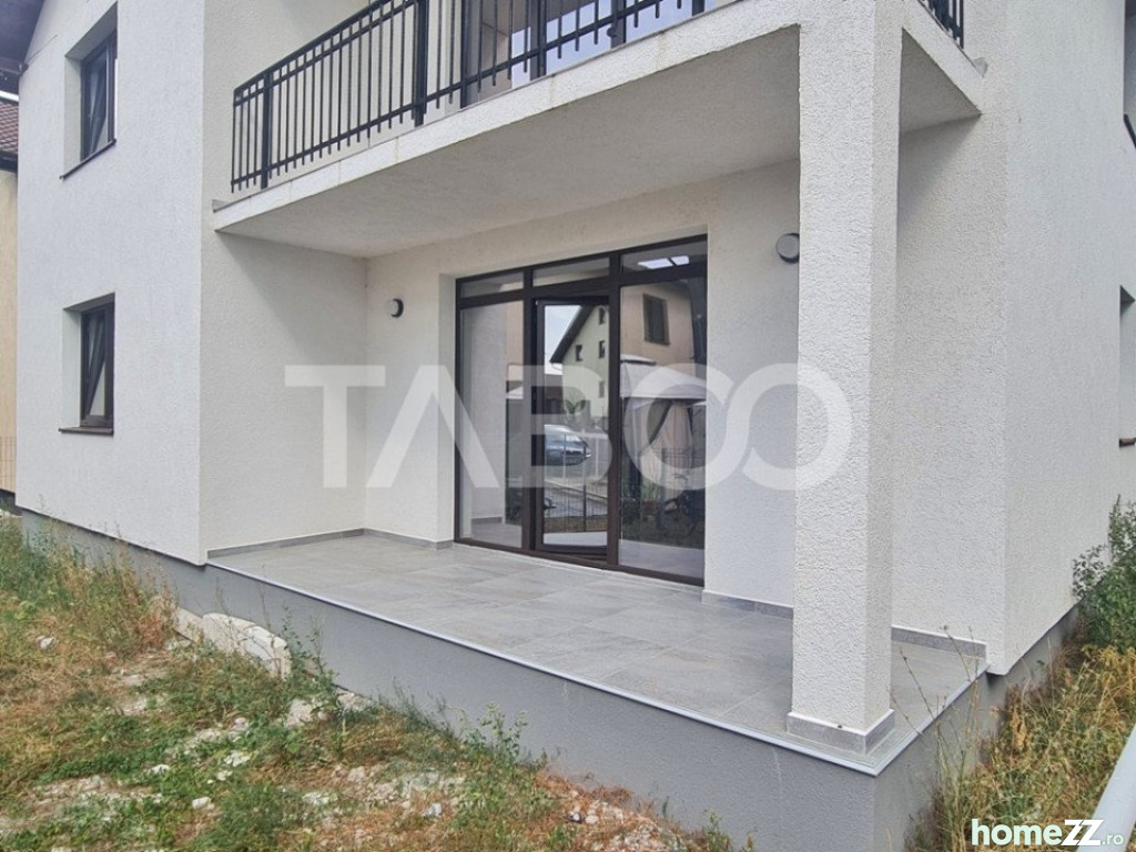 Apartament 3 camere, Central