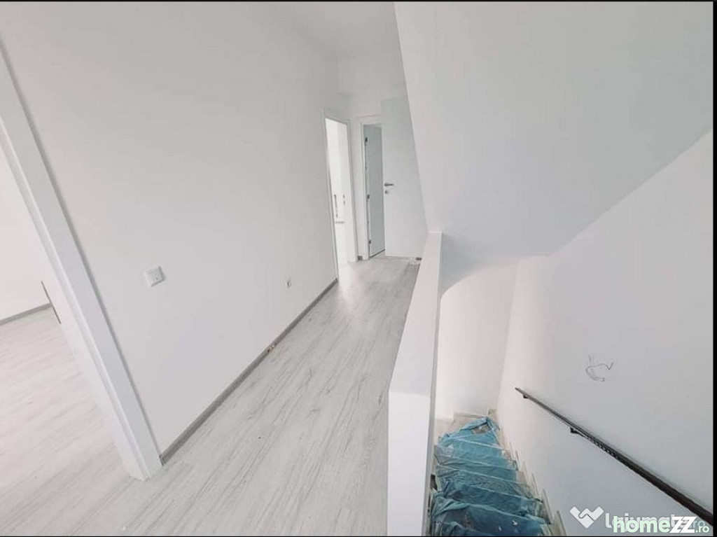 Casă - Vilă 3 camere, Haliu, comision 0%