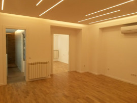 Apartament Calea Victoriei 75 mp renovat integral cu vede...
