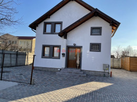 Casa Calea Moldovei