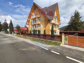 Hotel / Pensiune de vanzare in Vartop cu 12 camere
