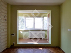 Apartament spatios cu 3 camere, Lacul Rosu, Oradea