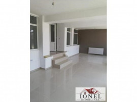 Apartament 3 camere in Pianu de Jos