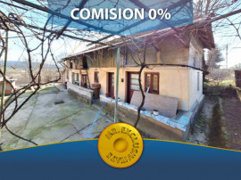0% Comision Casa de renovat cu teren de 1274 mp intravilan M
