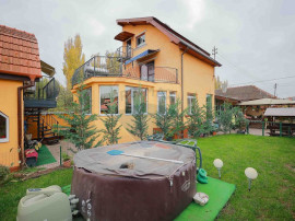 Casă cu 7 camere de v&acirc;nzare, zona Parcul Salca, Cantemir
