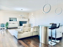 Apartament de lux cu 3 camere, zona Elisabetin