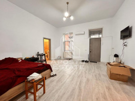 Casă la curte comună, renovată complet &icirc;n 2024 in zon...