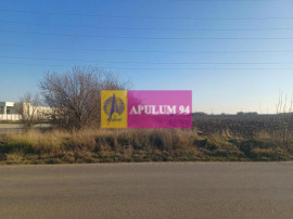 Săbăreni, teren intravilan 8800 mp, pe DJ 602, pretabil...