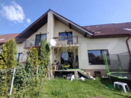 Casa tip duplex, 6 camere, garaj, zona strazii Agronomului