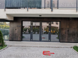 Spatiu comercial parter bloc, 111mp, stradal, pretabil magaz