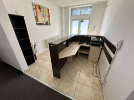 Spatiu parcare privata birouri/clinica/ Pacurari