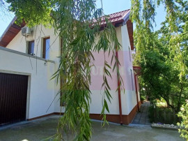 Joița, vilă 5 camere 187 mp utili + garaj, terasă, piv...