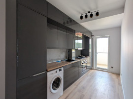 Apartament cu 3 camere