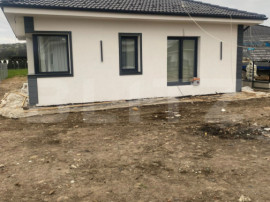 Casa 97 mp utili, teren 650 mp, Valea Sigmirului