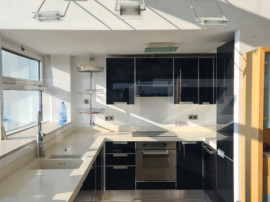 Penthouse Exclusiv | 140mp Utili + 105mp Terasa | Arcul de T