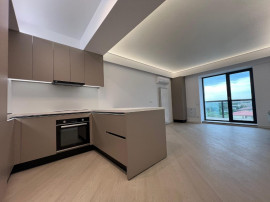 Cortina North mobilat/utilat LUX la cheie etaj 4