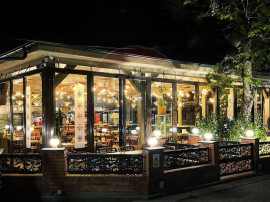 De v&acirc;nzare Restaurant Patchoulito &ndash; Ștrandul Neptun, ...