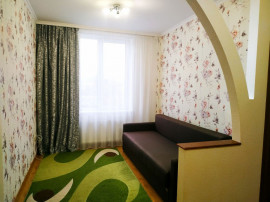 Garsoniera de inchiriat in zona Costin Georgian