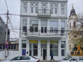 Imobil ultracentral P+2 , teren 560 mp