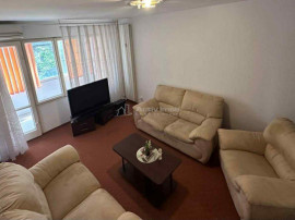 Apartament 3 camere - decomandat - bd.Timisoara