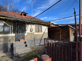 Casă cu 600mp de teren &ndash; Aproape de centru Vălenii de Mu