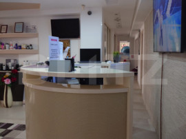 Spatiu comercial, 290 mp, fosta sala de fitness, zona Micro