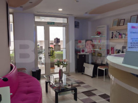 Spatiu comercial, 290 mp, fosta sala de fitness, zona Micro