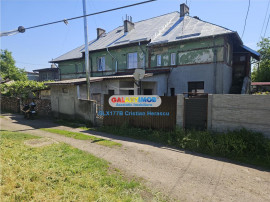 Chitila Triaj Apartament 3 camere 2 bai curte proprie