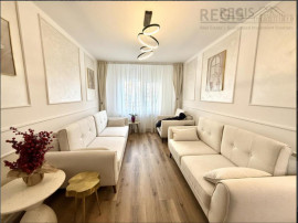 Apartament 4 camere modern cu parcare si boxa zona Spitalulu