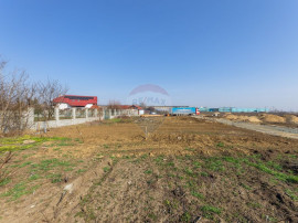 Teren intravilan curti constructii- zona in plina dezvolt...