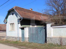 Casă tradițională &icirc;n Belin &ndash; cuptor de p&acirc;ine, pivniț