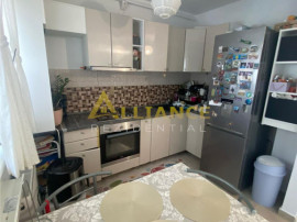 3 Camere gata de mutare