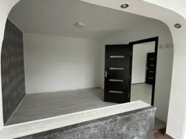 SPATIU COMERCIAL tip apartament 2 camere , in Podu Ros,