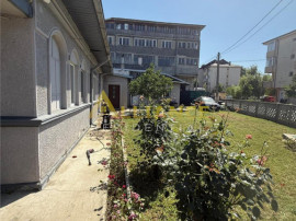 Primarie Popesti Casa teren 400 mp