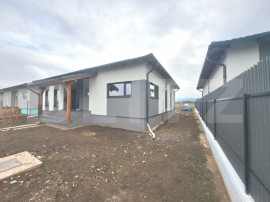 Casă parter de v&acirc;nzare &icirc;n Tărlungeni &ndash; 110 mp utili, t