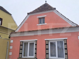 Casă de v&acirc;nzare &icirc;n zona centrală &ndash; Codlea
