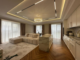 Apartament Deosebit De 3 Camere In Azimut-Copou