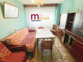 Apartament 4 camere ,str.1848,etaj 2